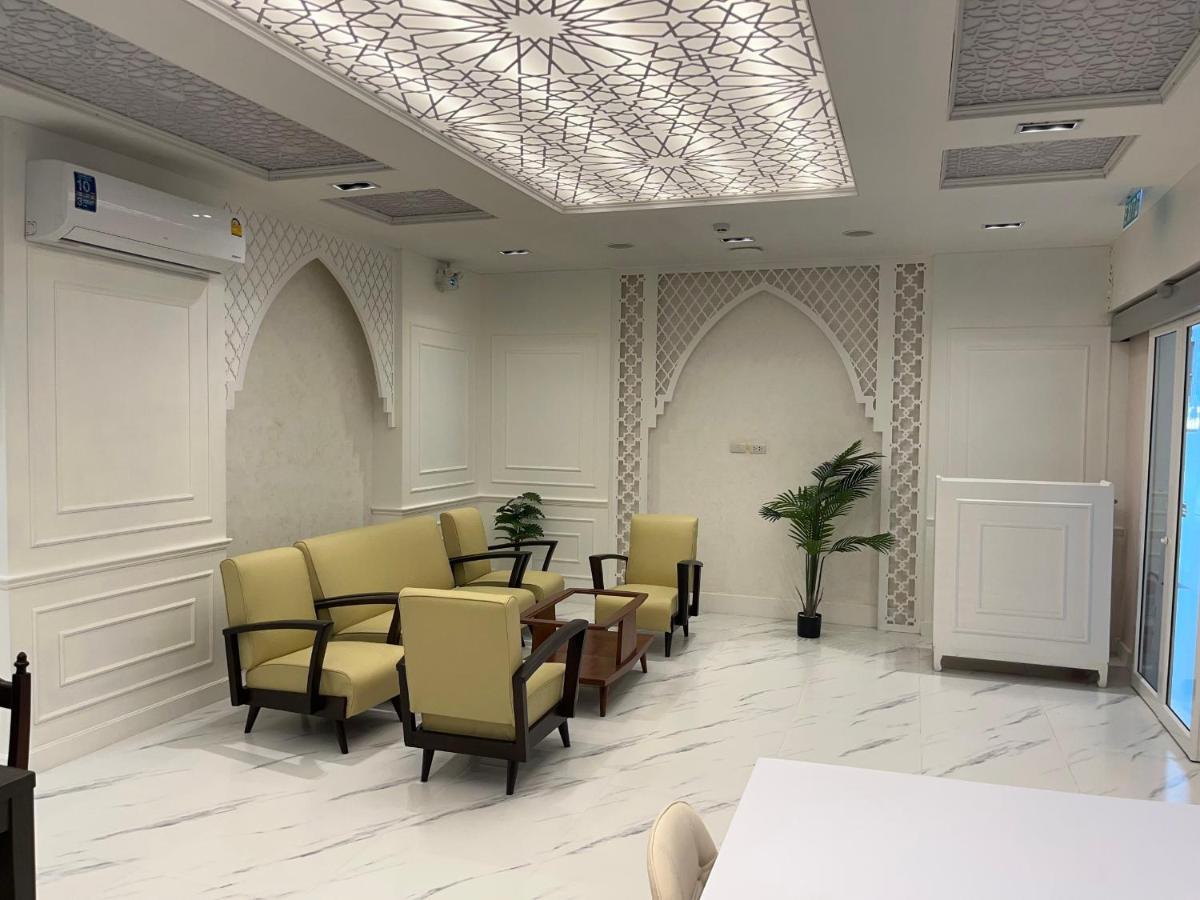 Anwari Hotel Bangkok Bagian luar foto